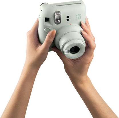 Instax Mini 12 Instant Camera – Automatische Belichtung, Selfie-Spiegel, Nahaufnahme, Mint Green