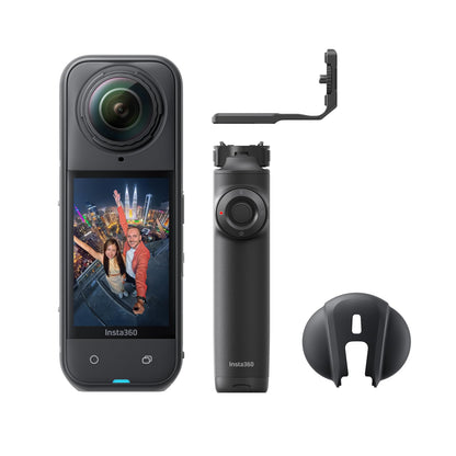 Insta360 X5 Essentials Bundle 360°-Kamera 8K – 2x 1/1.28" Sensor, FlowState, 15m wasserdicht, Black