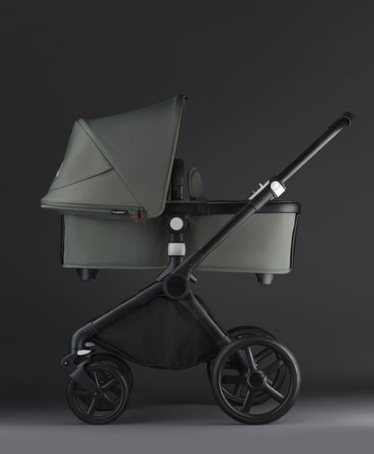 Bugaboo Fox Cub Essential Bundle - Black/Forest Green