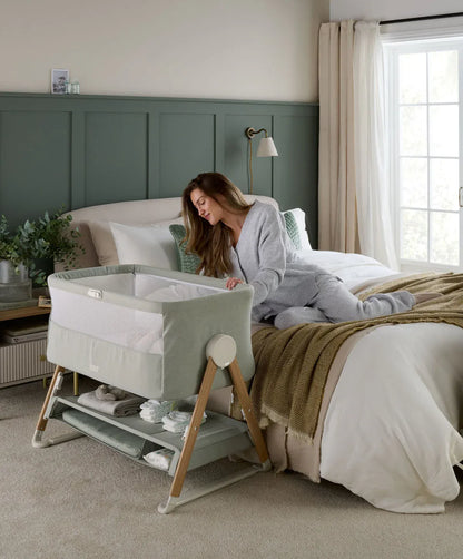 Mamas & Papas Lua Bedside Crib - Sage