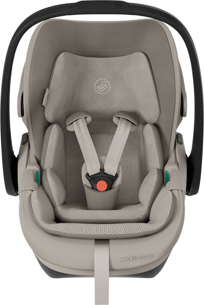 Maxi Cosi Fame (10 Piece) Premium Family Travel System - Sapphire Sand