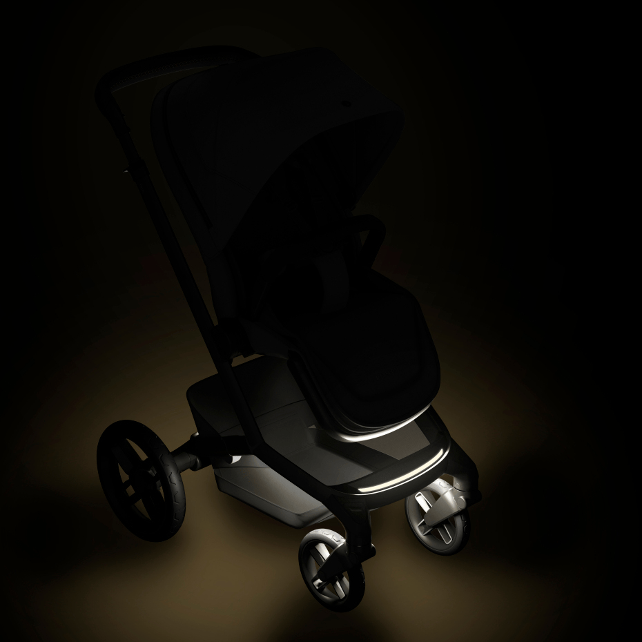 Maxi Cosi Fame (10 Piece) Premium Family Travel System -  Black Onyx