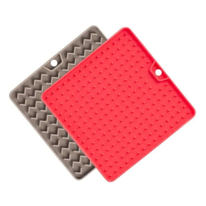 Silicone Lick Mat for Dogs & Cats – Slow Feeding & Anxiety Relief | Bakewell Pet Supplies