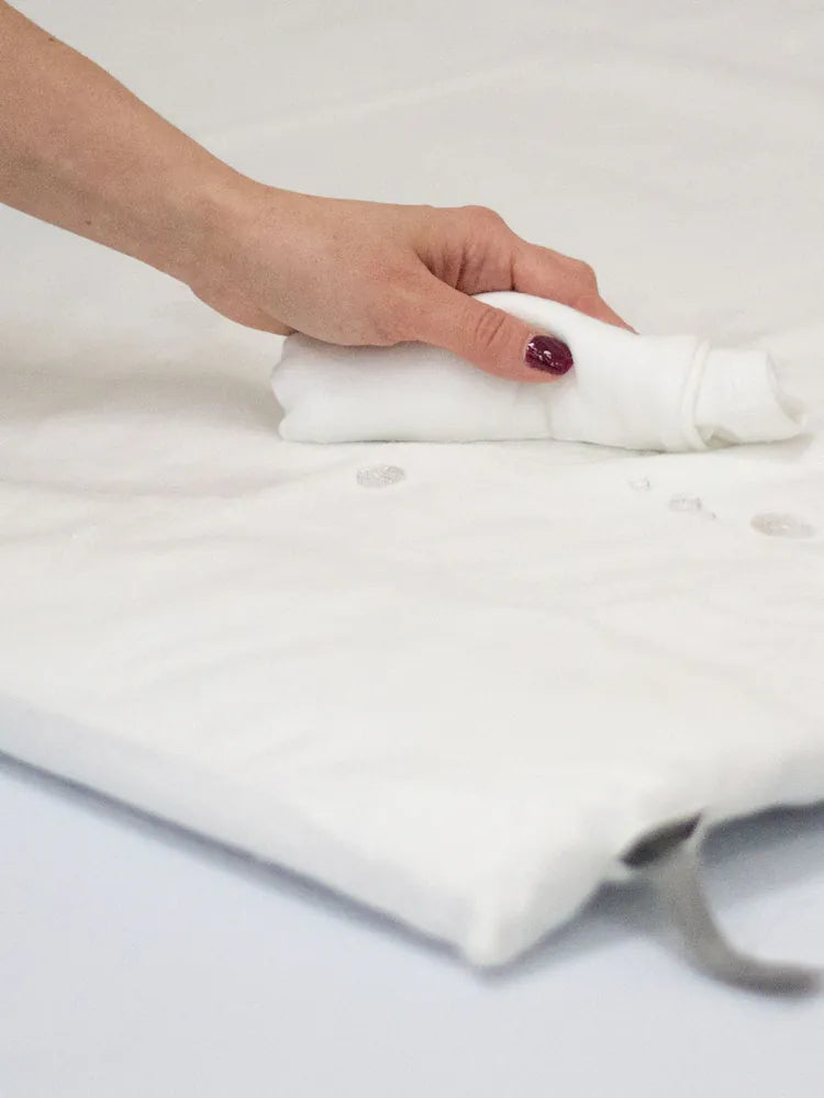 Tutti Bambini CoZee Go Waterproof Fitted Sheet - White